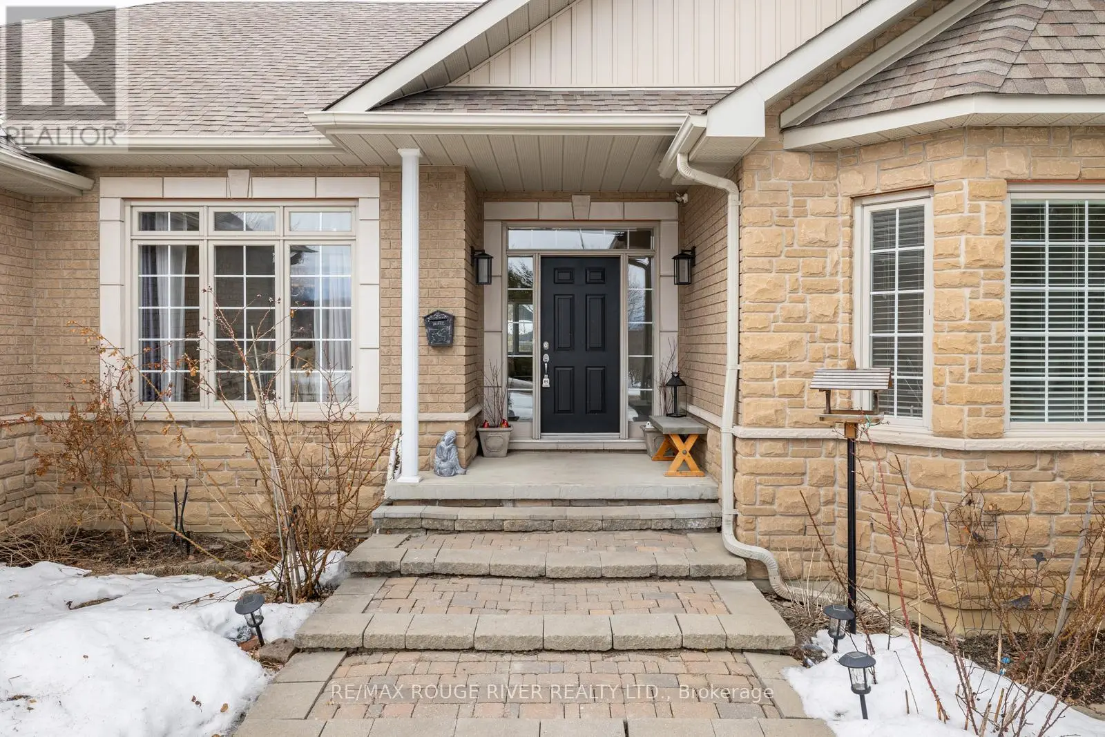 11 Mikelen Drive, Scugog, Ontario  L9L 1V1 - Photo 2 - E12124302