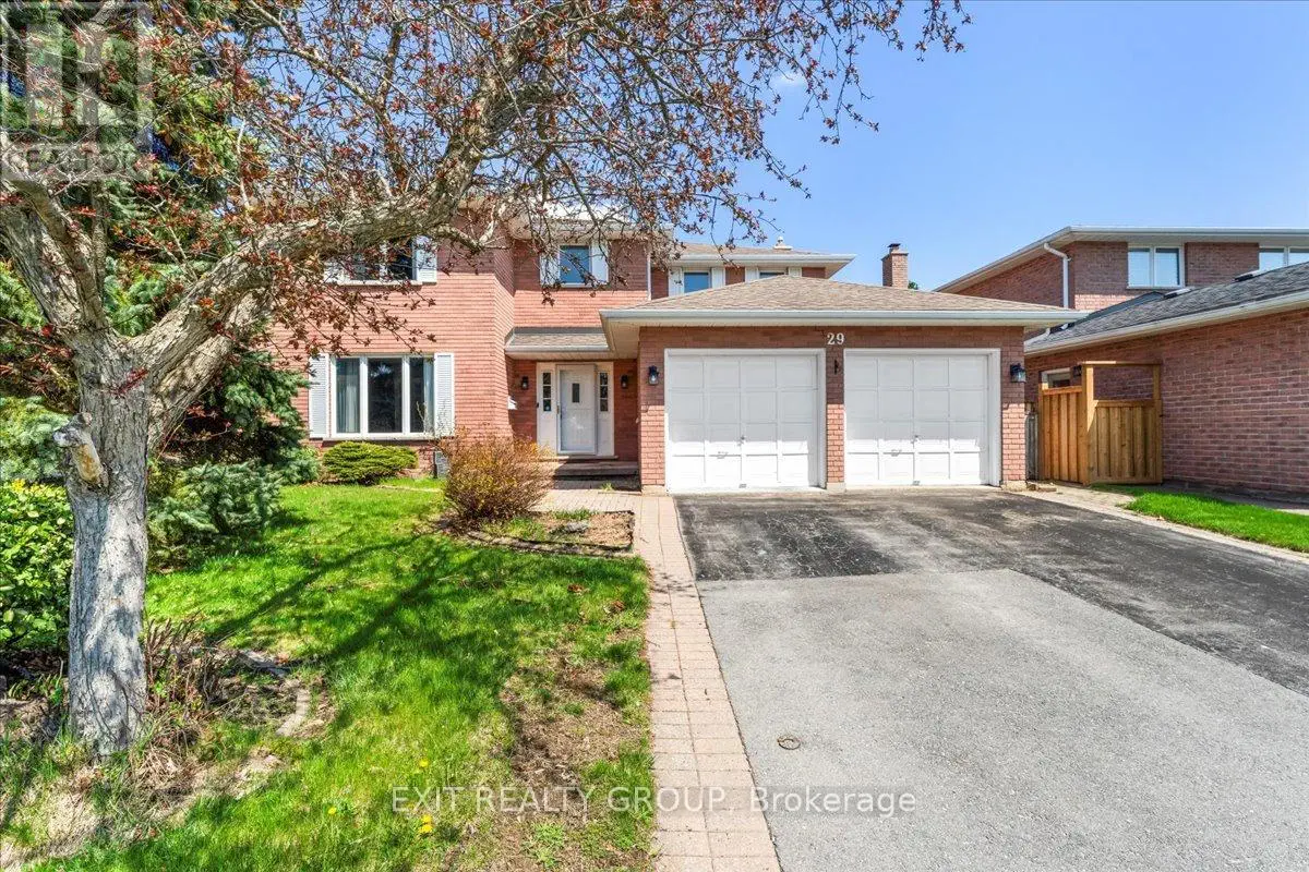 29 Northumberland Boulevard, Quinte West, Ontario  K8V 6L6 - Photo 1 - X12124747