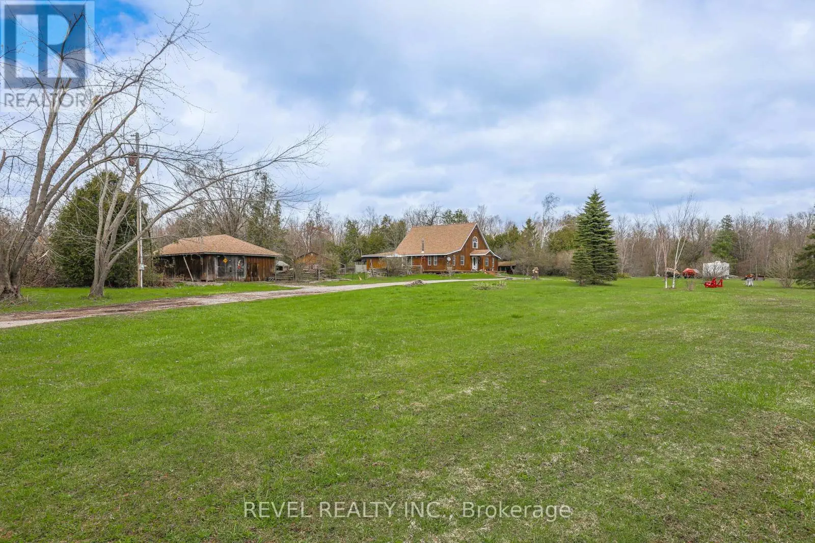 152 Pleasant Pt Road, Kawartha Lakes, Ontario  K9V 4R6 - Photo 2 - X12124929