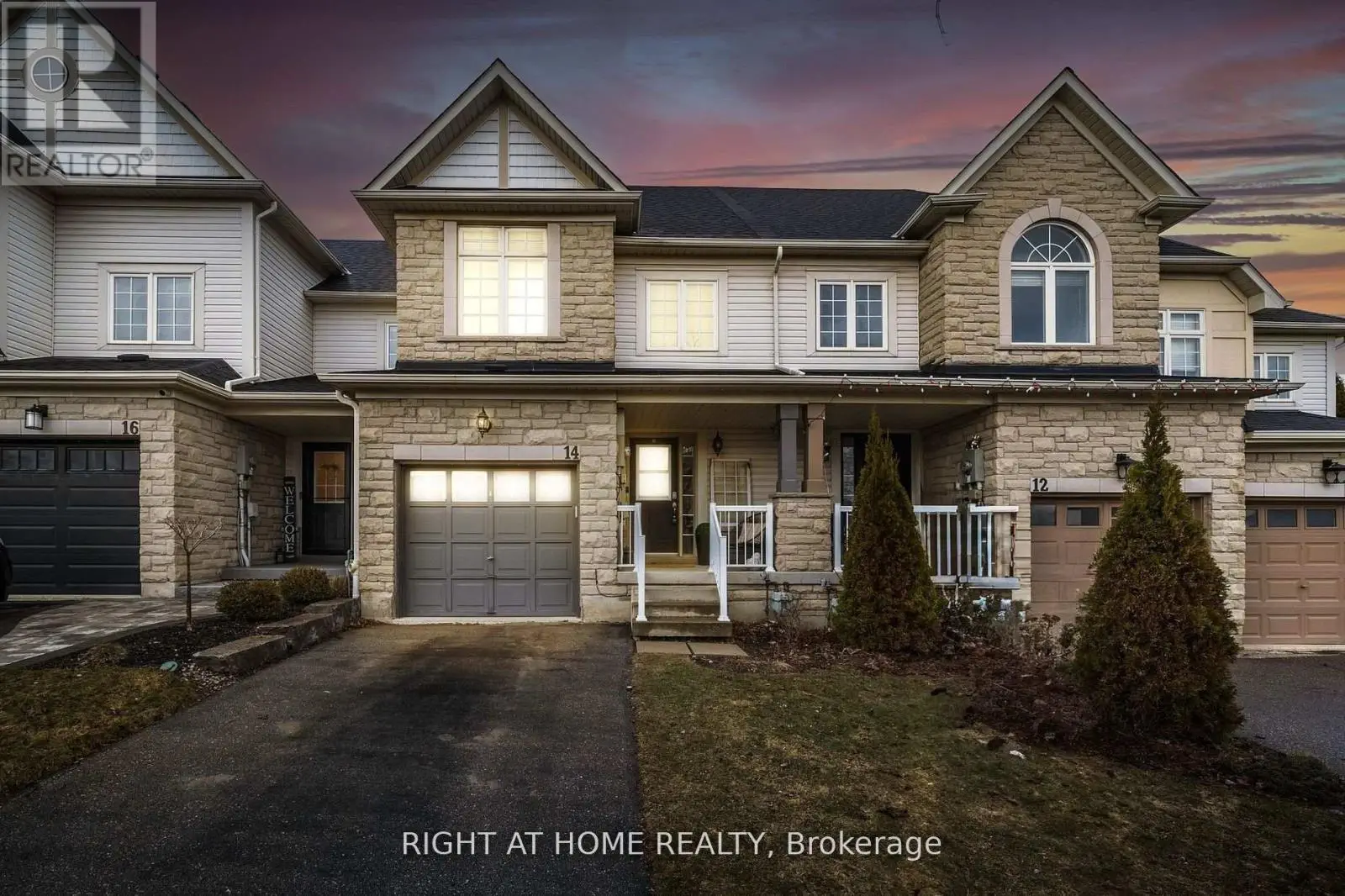 14 DODDS SQUARE, Clarington, Ontario