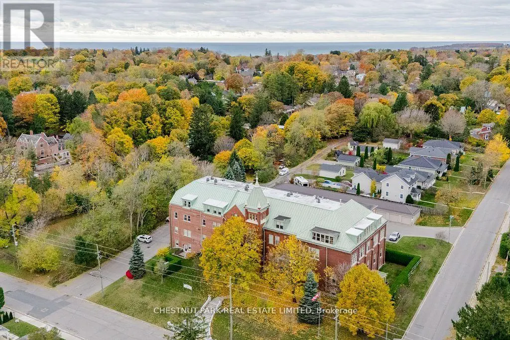 403 - 72 Pine Street N, Port Hope, Ontario  L1A 3G8 - Photo 2 - X12125512