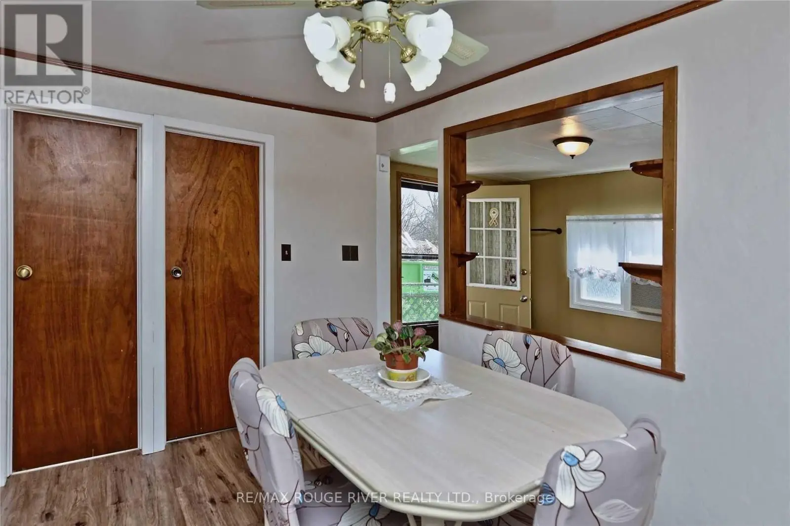 24 Hunt Street, Clarington, Ontario  L1C 2W7 - Photo 3 - E12106339