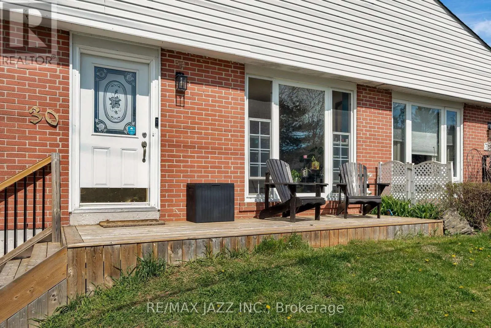 30 Mccabe Street, Quinte West, Ontario  K8V 2B8 - Photo 3 - X12126362