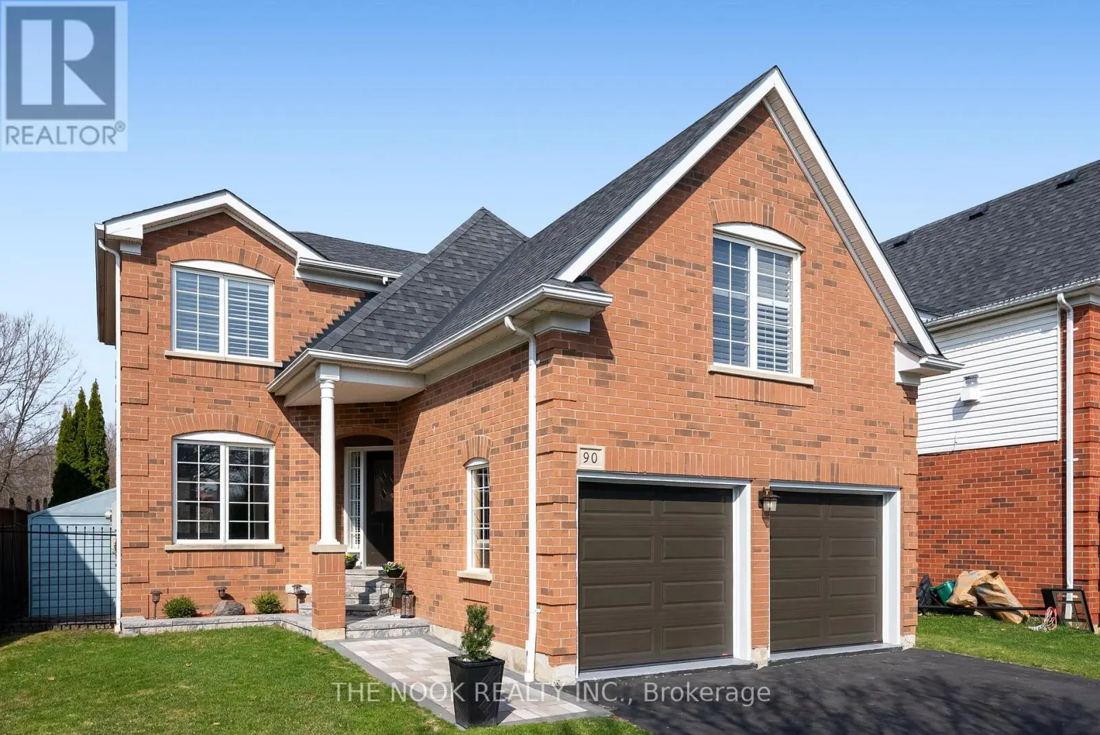 90 Gartshore Drive, Whitby, Ontario  L1P 1N8 - Photo 2 - E12126445