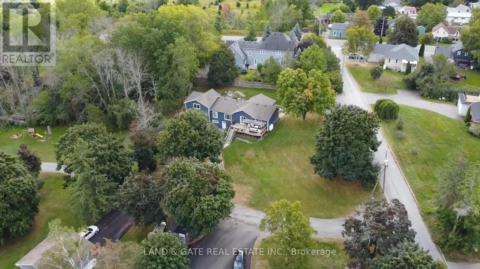 14 Eastern Avenue, Prince Edward County, Ontario  K8N 4Z1 - Photo 2 - X12123517