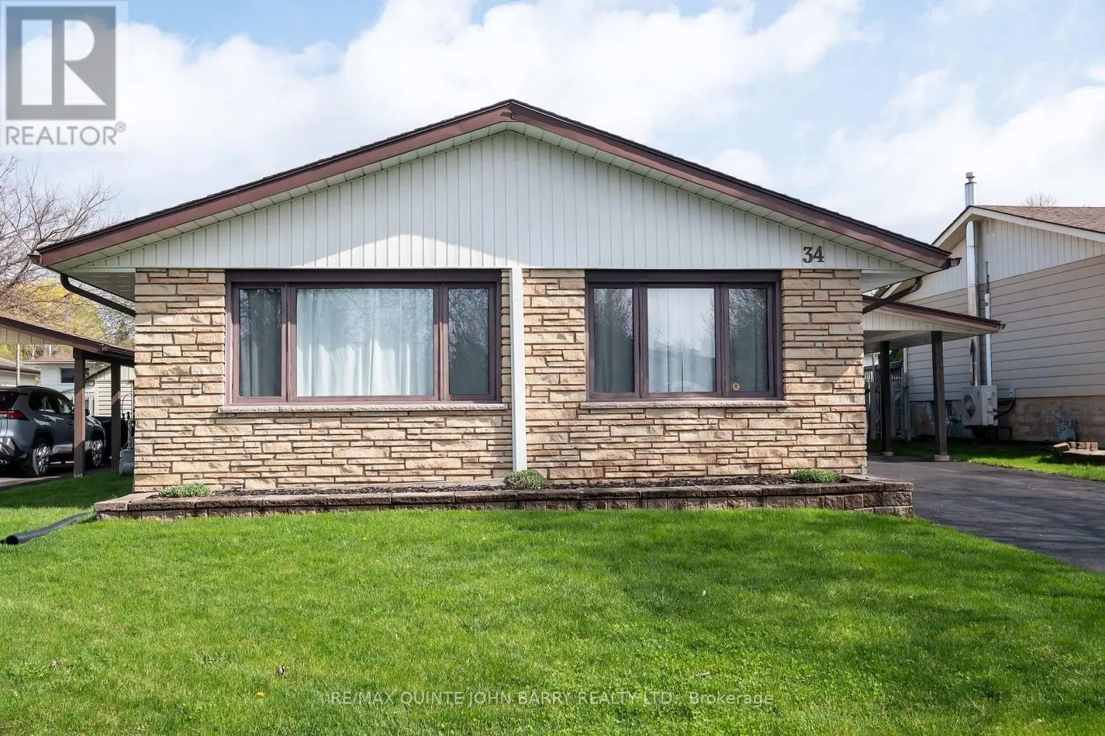 34 SOMERSET STREET, Quinte West, Ontario