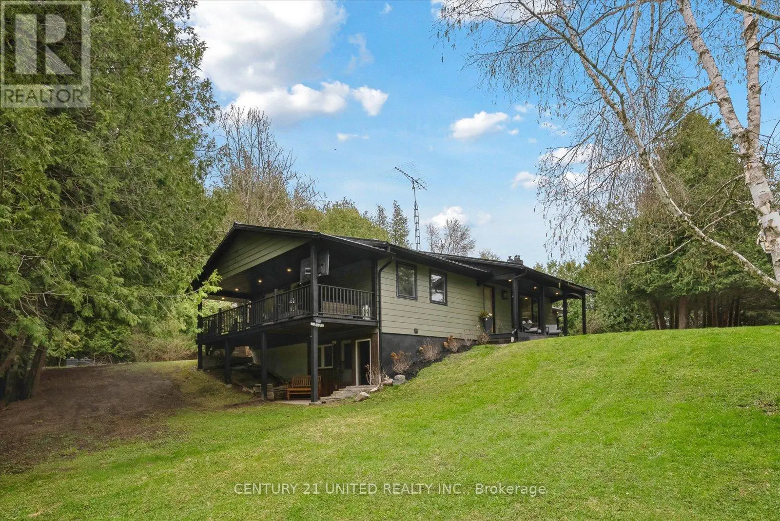 16 Lawson Drive, Trent Hills, Ontario  K0K 3K0 - Photo 2 - X12127346