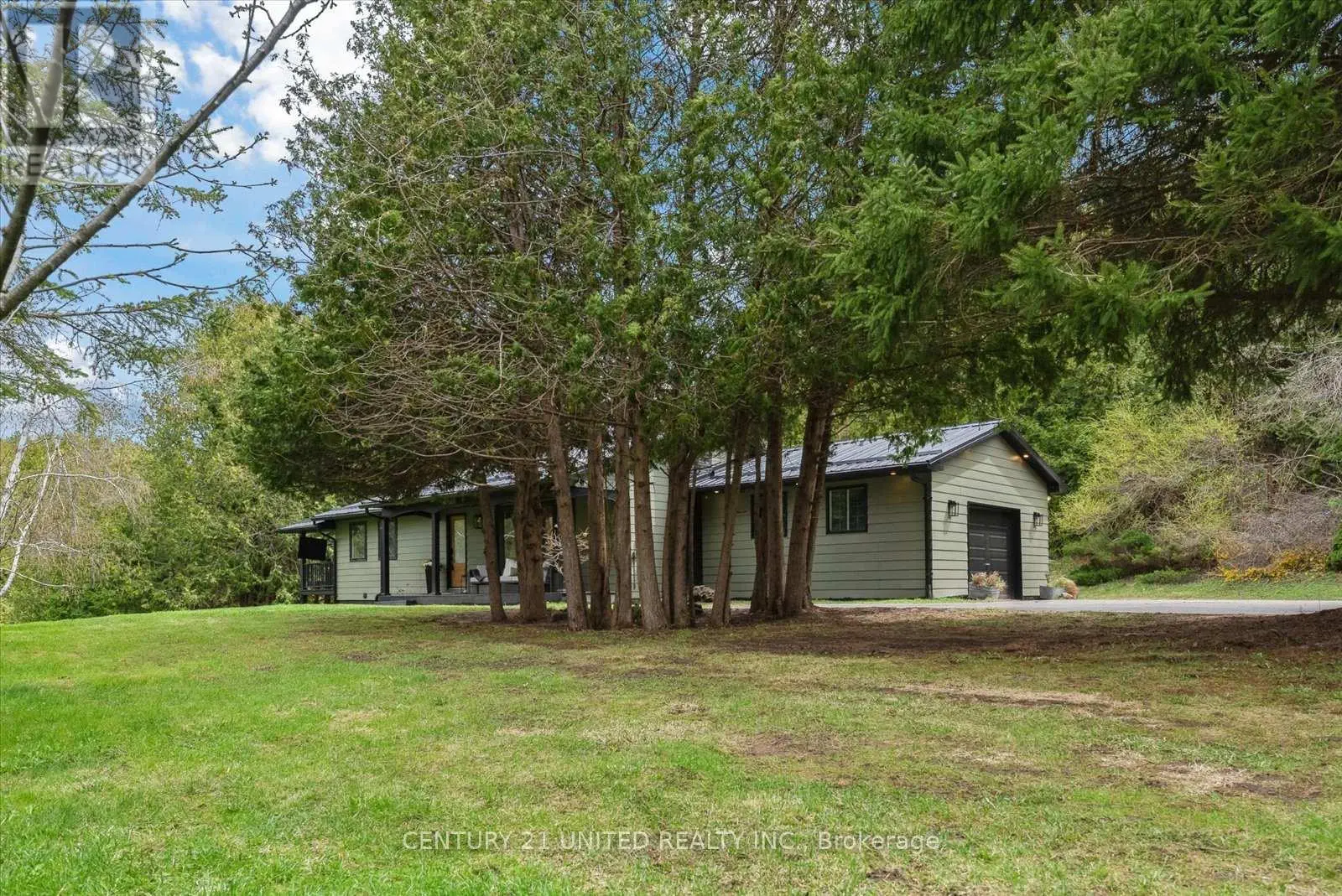 16 Lawson Drive, Trent Hills, Ontario  K0K 3K0 - Photo 3 - X12127346