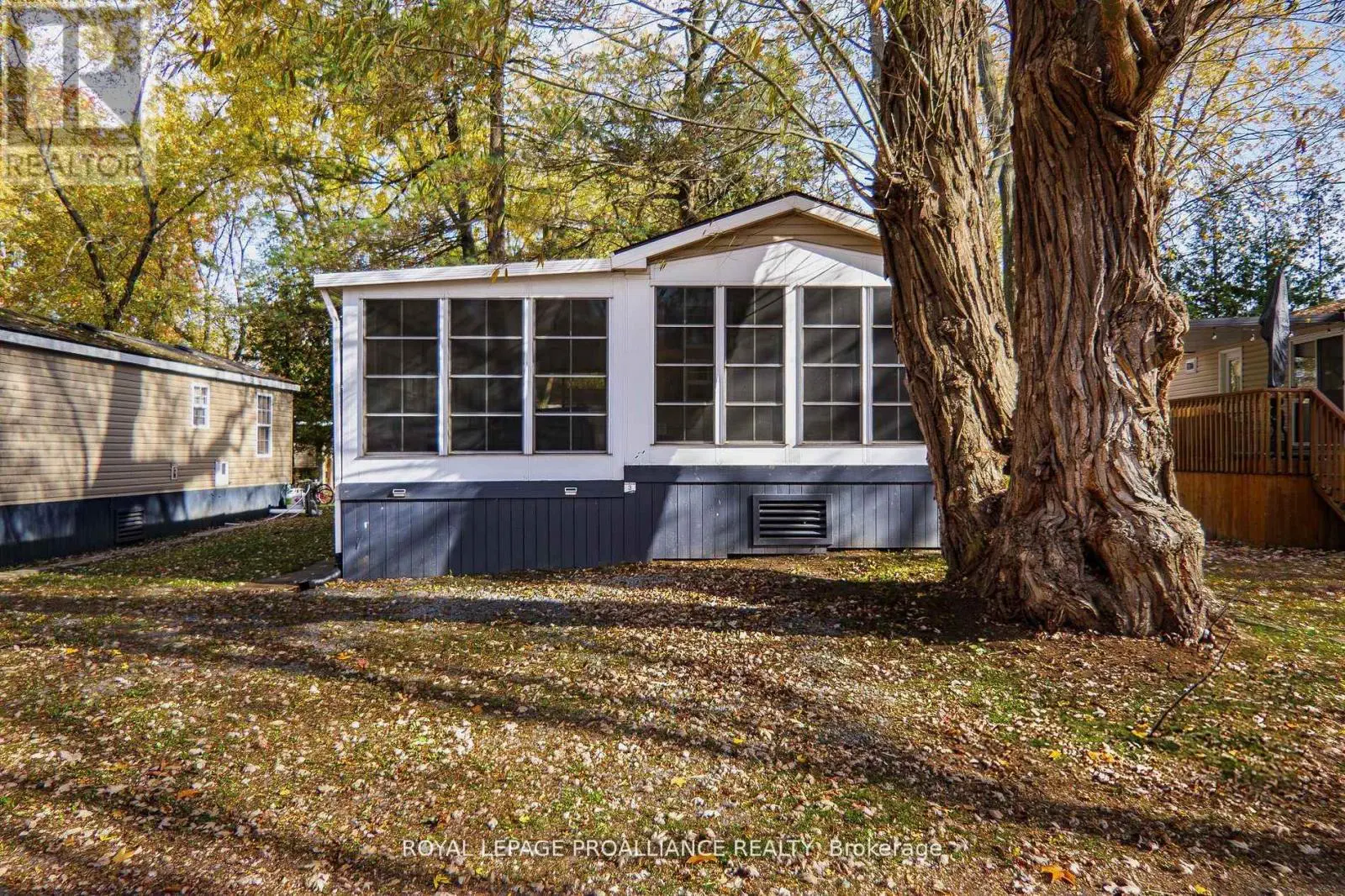 486 County Rd 18-3 Park Meadow Lane, Prince Edward County, Ontario  K8V 1P0 - Photo 3 - X12112284