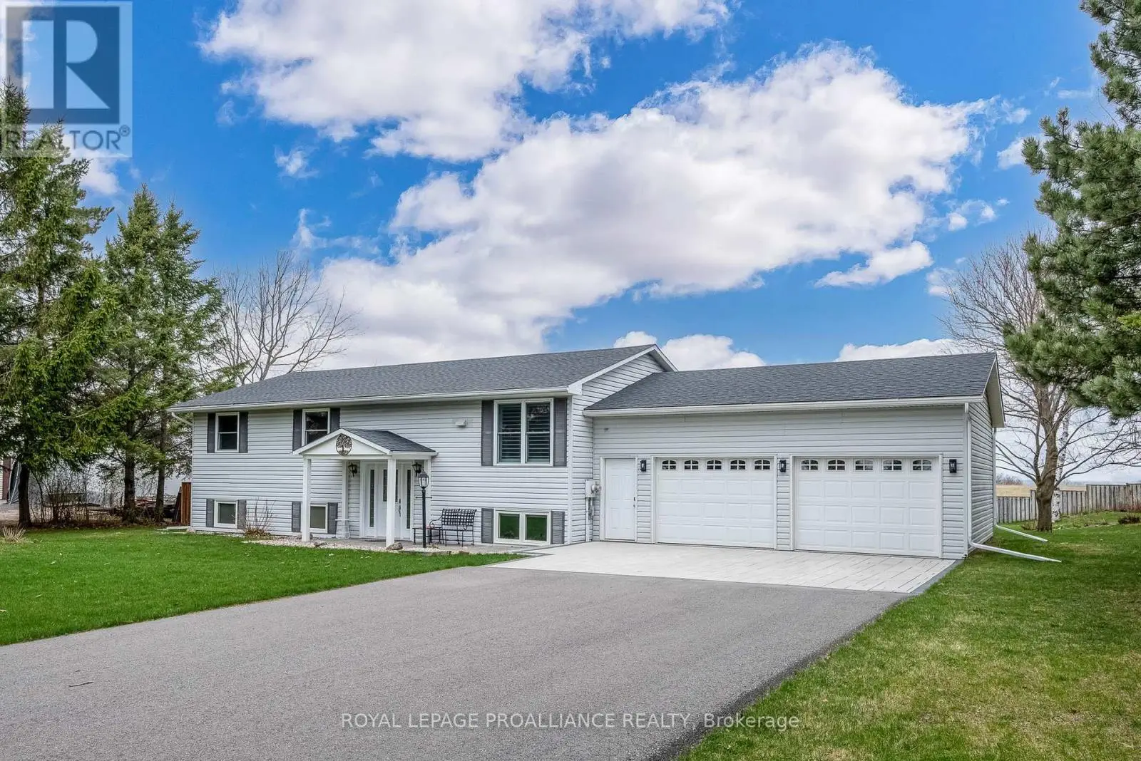 9698 CORKERY ROAD, Hamilton Township, Ontario