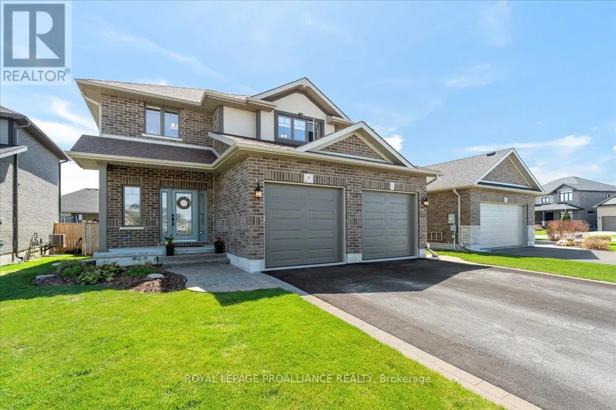 4 Trinity Court, Belleville, Ontario  K8N 0E7 - Photo 2 - X12128359
