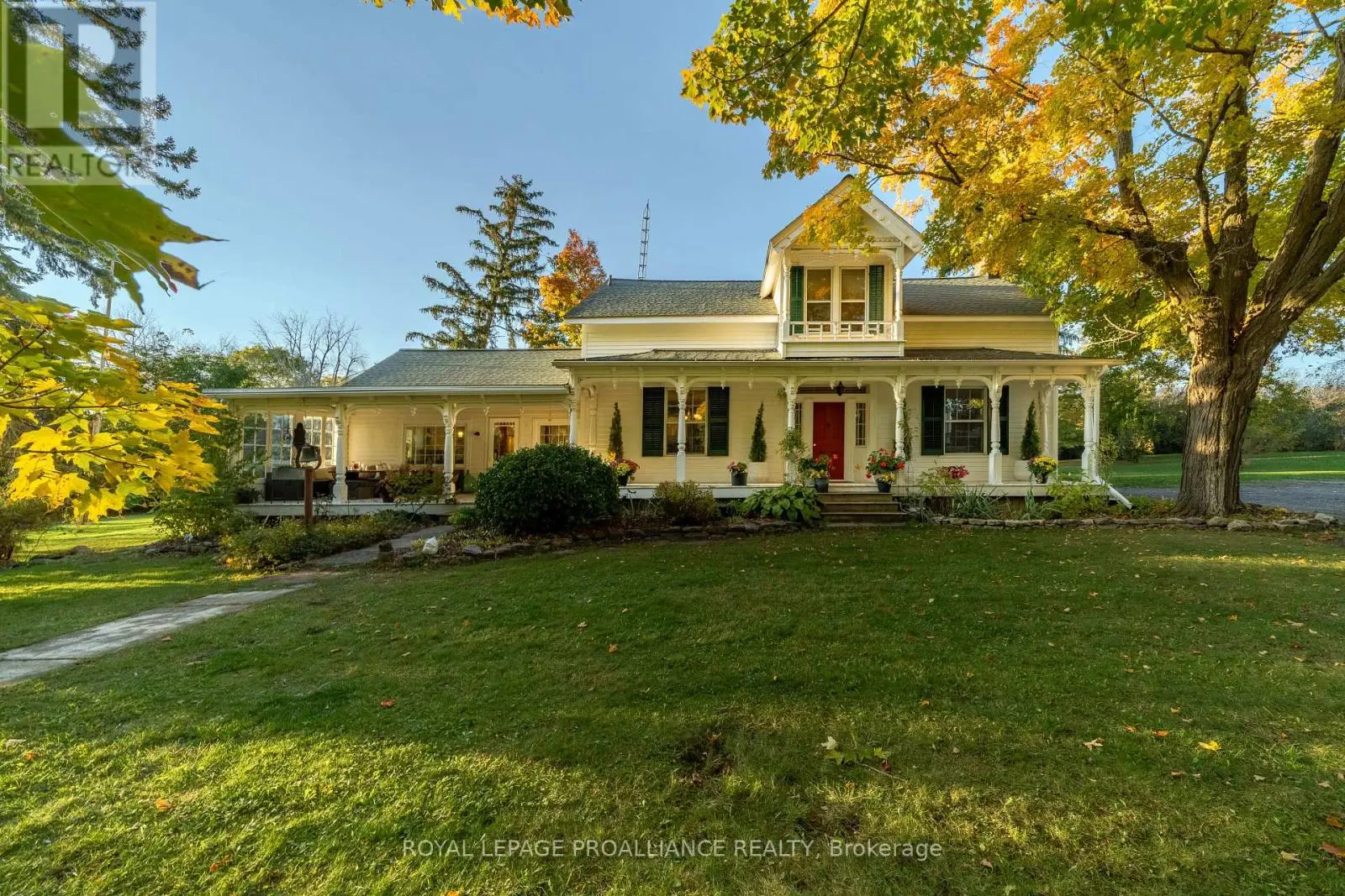 141&142 Station Road, Prince Edward County, Ontario  K0K 2J0 - Photo 1 - X12128846
