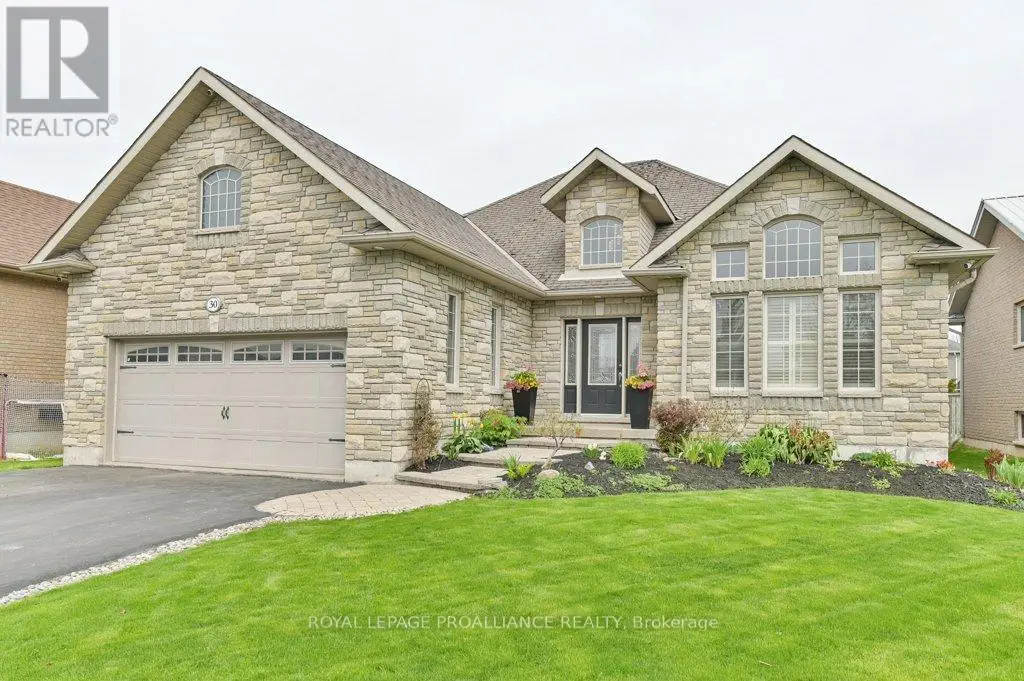 30 Cooke Court, Belleville, Ontario  K8N 5N5 - Photo 1 - X12128865