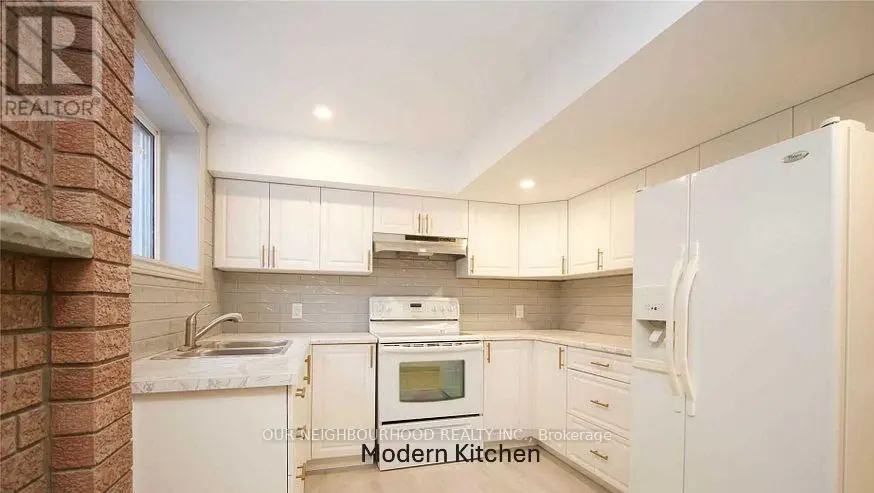 2302 Wildwood Crescent, Pickering, Ontario  L1X 2R8 - Photo 2 - E12128621