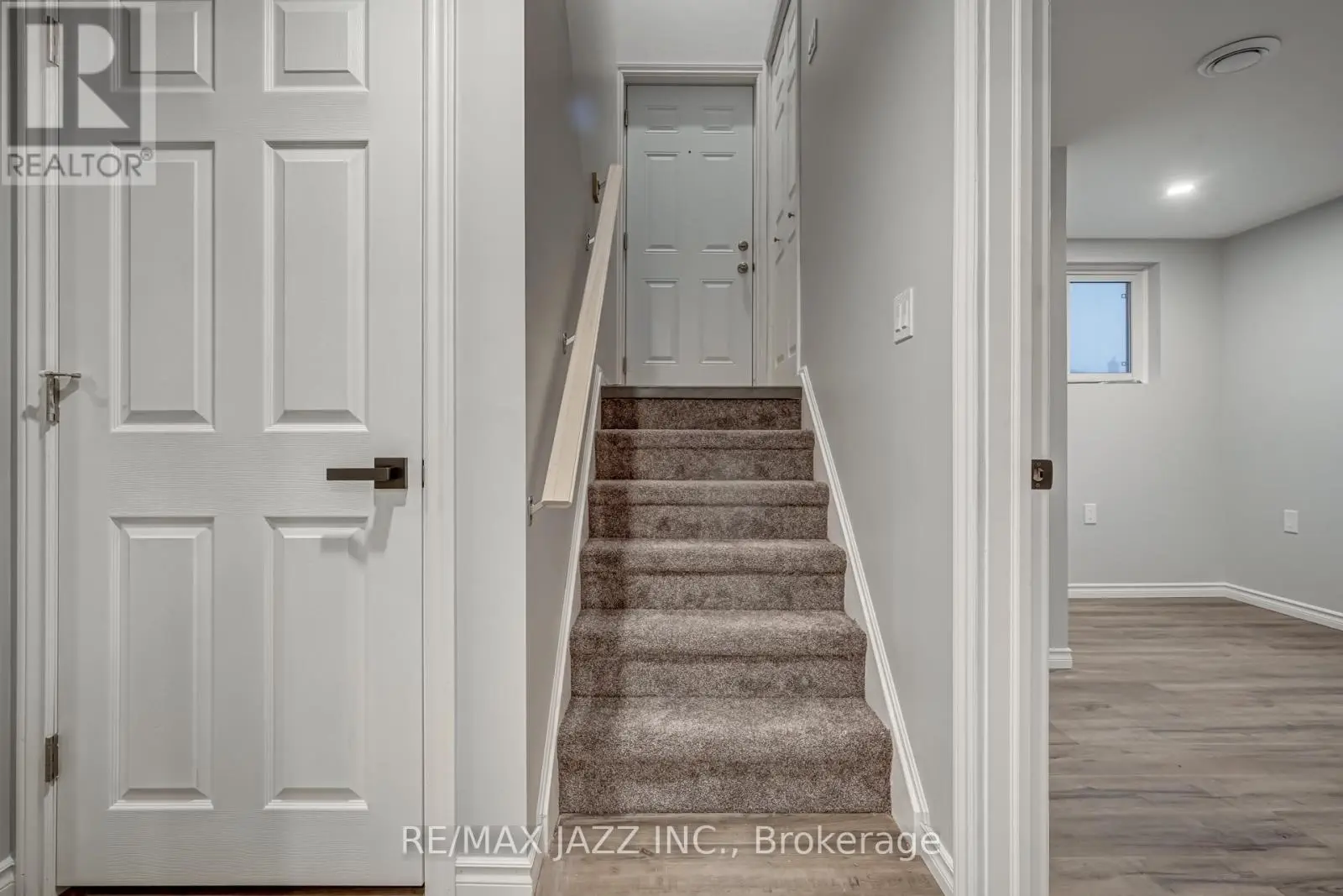 A - 1189 Cartier Boulevard, Peterborough North, Ontario  K9H 6S1 - Photo 3 - X12129006