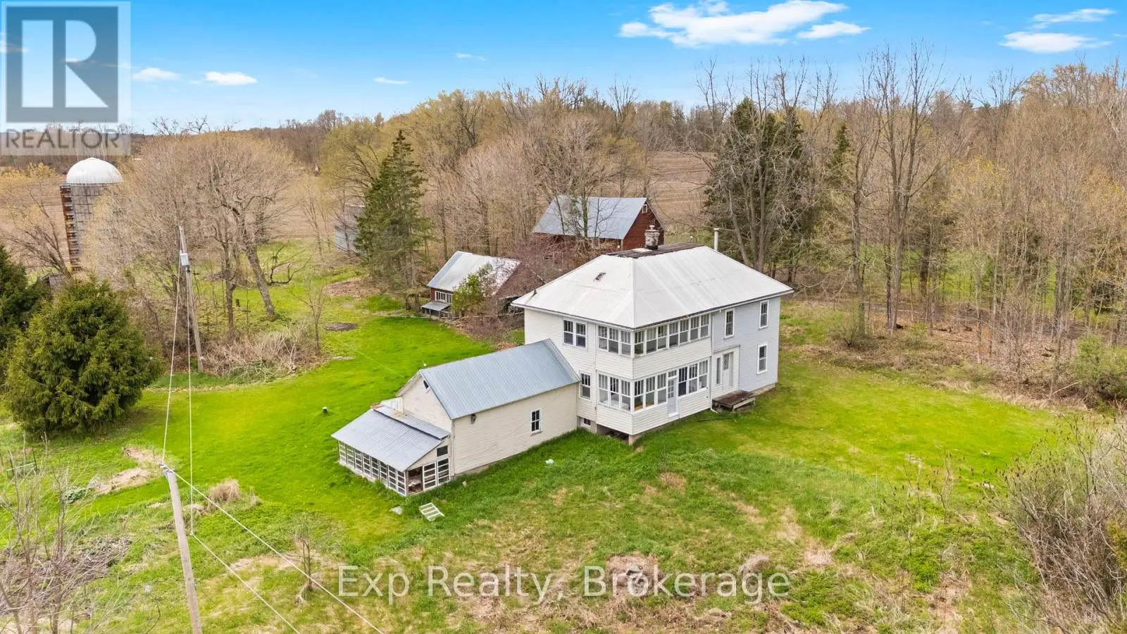 3148 County Road 32 Highway, Leeds And The Thousand Islands, Ontario  K0H 2N0 - Photo 2 - X12114496