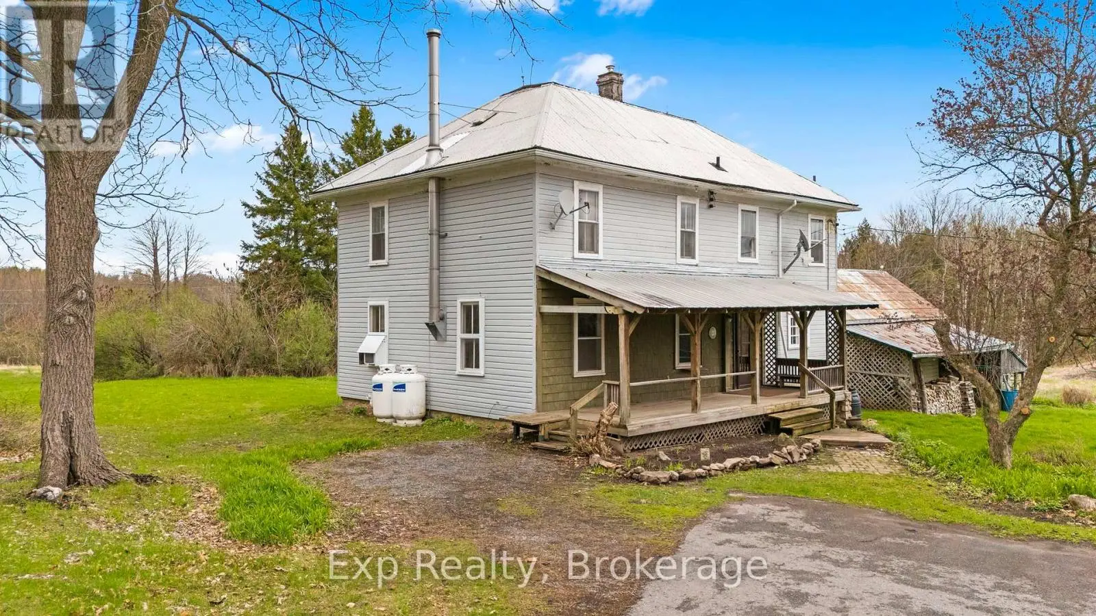 3148 County Road 32 Highway, Leeds And The Thousand Islands, Ontario  K0H 2N0 - Photo 3 - X12114496