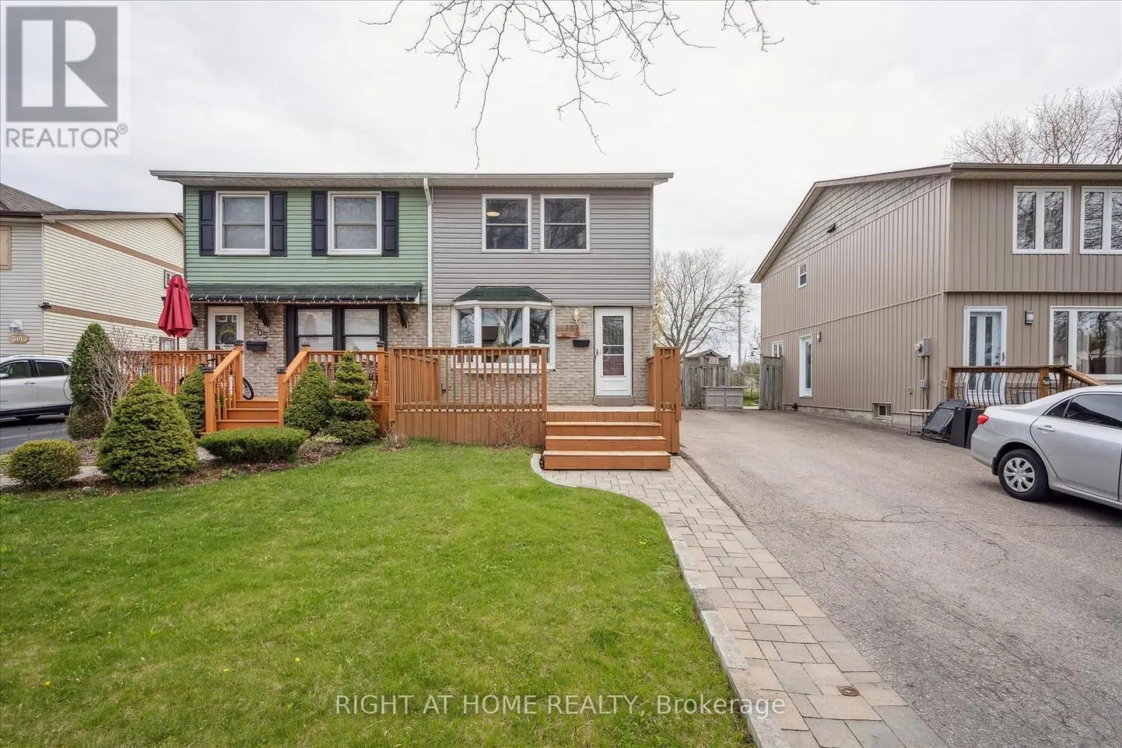 307 SHAMROCK COURT, Oshawa, Ontario