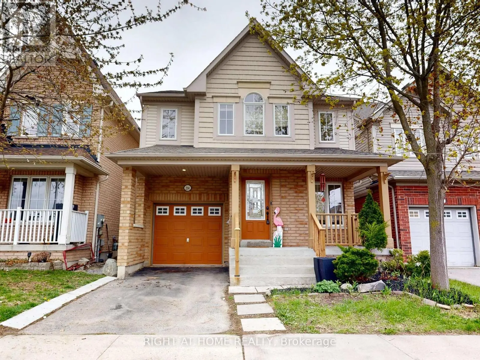 2241 Winlord Place, Oshawa, Ontario  L1L 0B7 - Photo 1 - E12129522