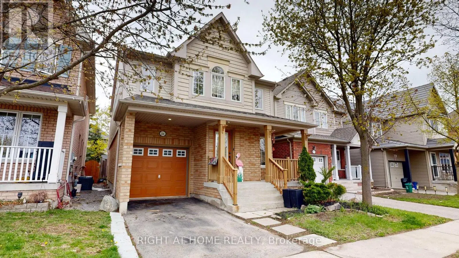 2241 Winlord Place, Oshawa, Ontario  L1L 0B7 - Photo 2 - E12129522