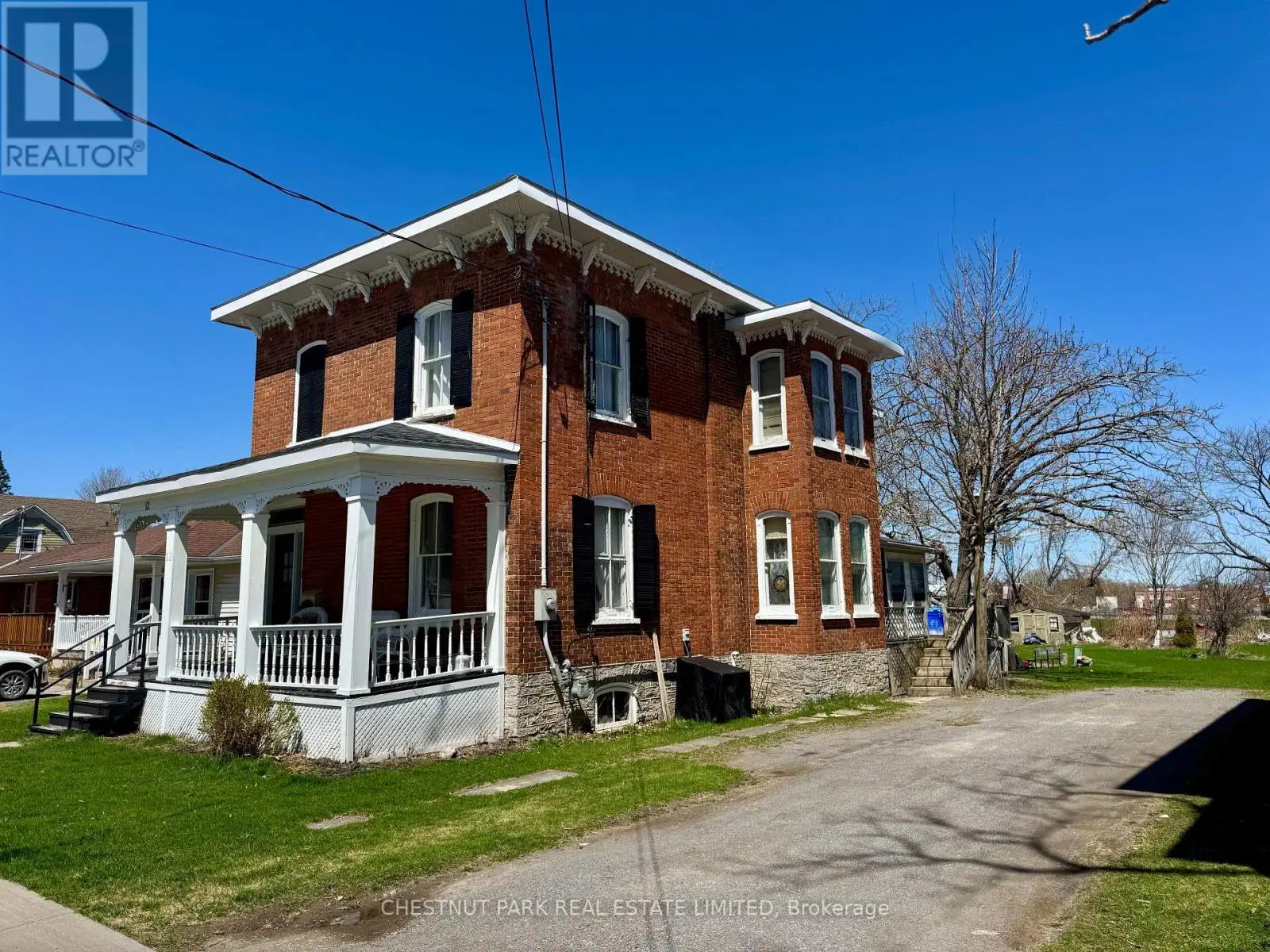 12 Maple Avenue, Prince Edward County, Ontario  K0K 2T0 - Photo 2 - X12129532