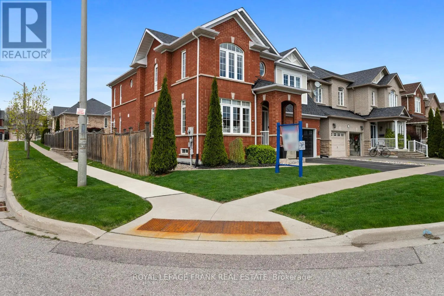1053 Copperfield Drive, Oshawa, Ontario  L1K 3C4 - Photo 2 - E12129724