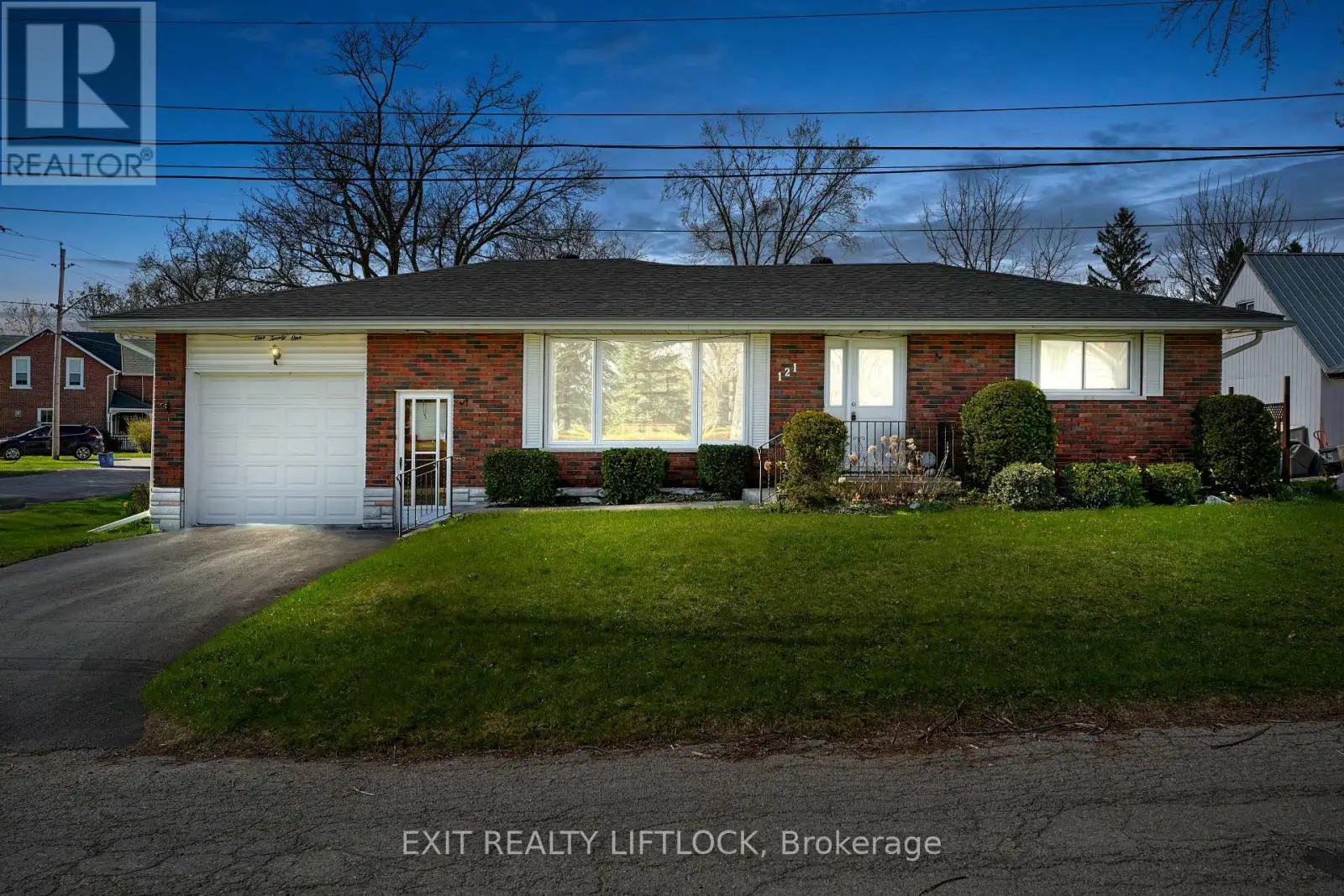 121 River Street E, Trent Hills, Ontario  K0L 1L0 - Photo 2 - X12129671