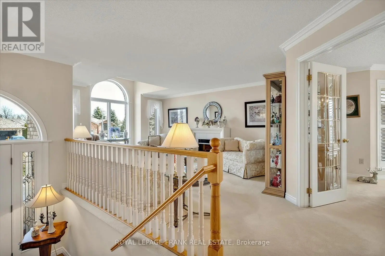 42 Huntingwood Crescent, Kawartha Lakes, Ontario  K0M 1A0 - Photo 3 - X12129797