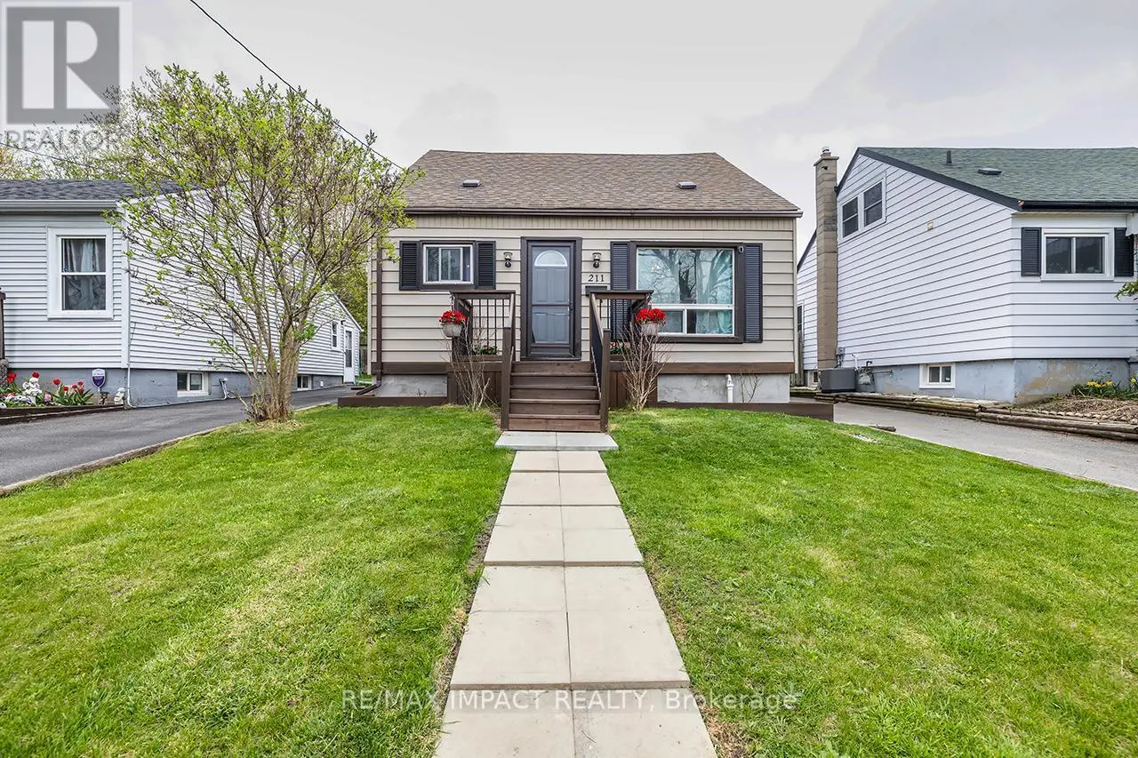 211 James Street, Oshawa, Ontario  L1H 4Y4 - Photo 1 - E12130037
