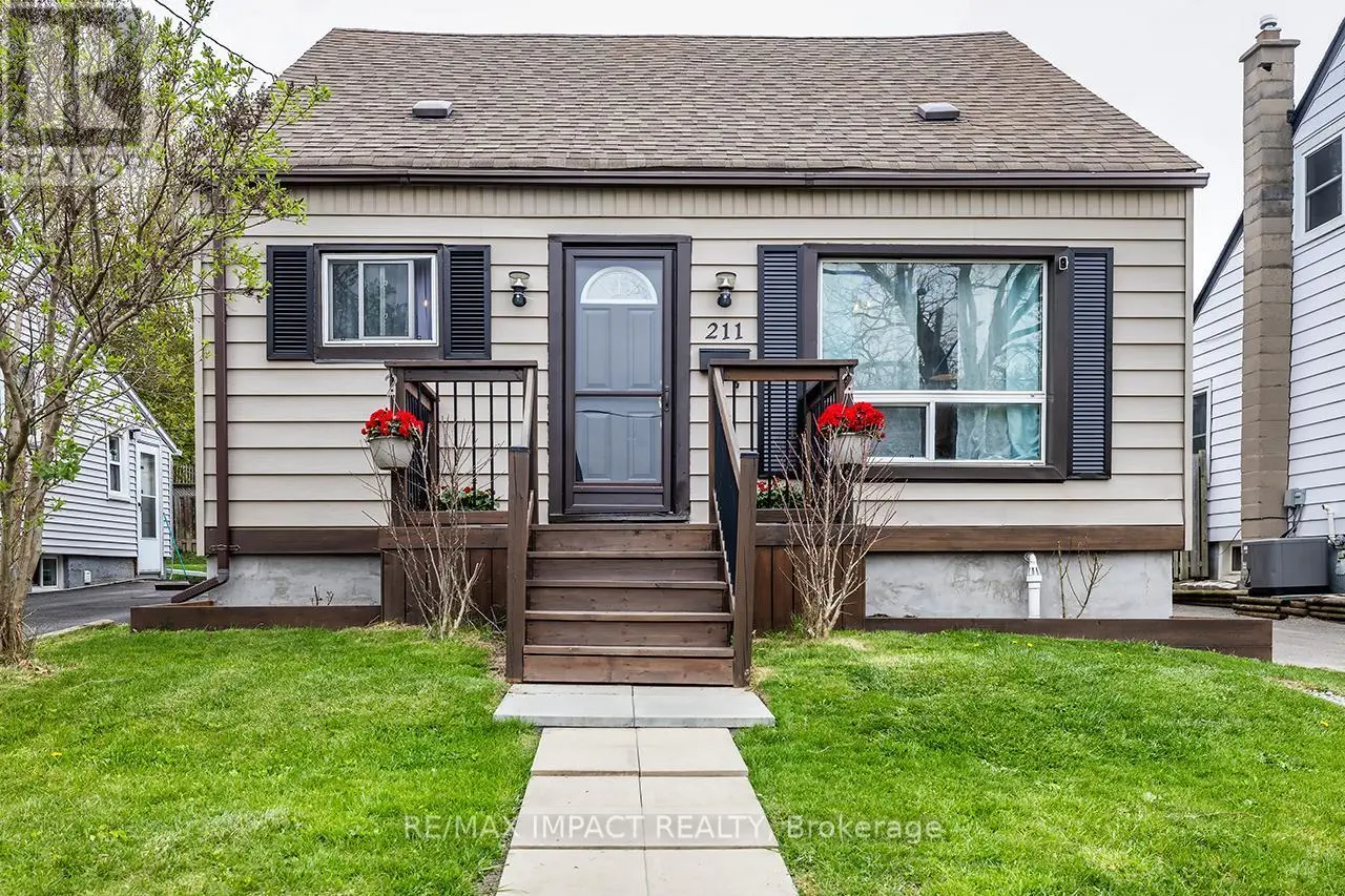 211 James Street, Oshawa, Ontario  L1H 4Y4 - Photo 2 - E12130037