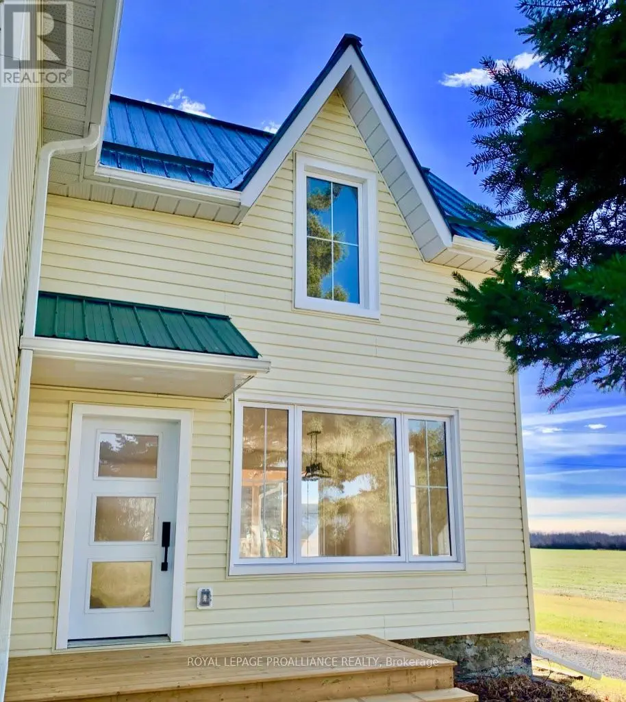 2961 Victoria Road, Prince Edward County, Ontario  K0K 1L0 - Photo 2 - X11887997