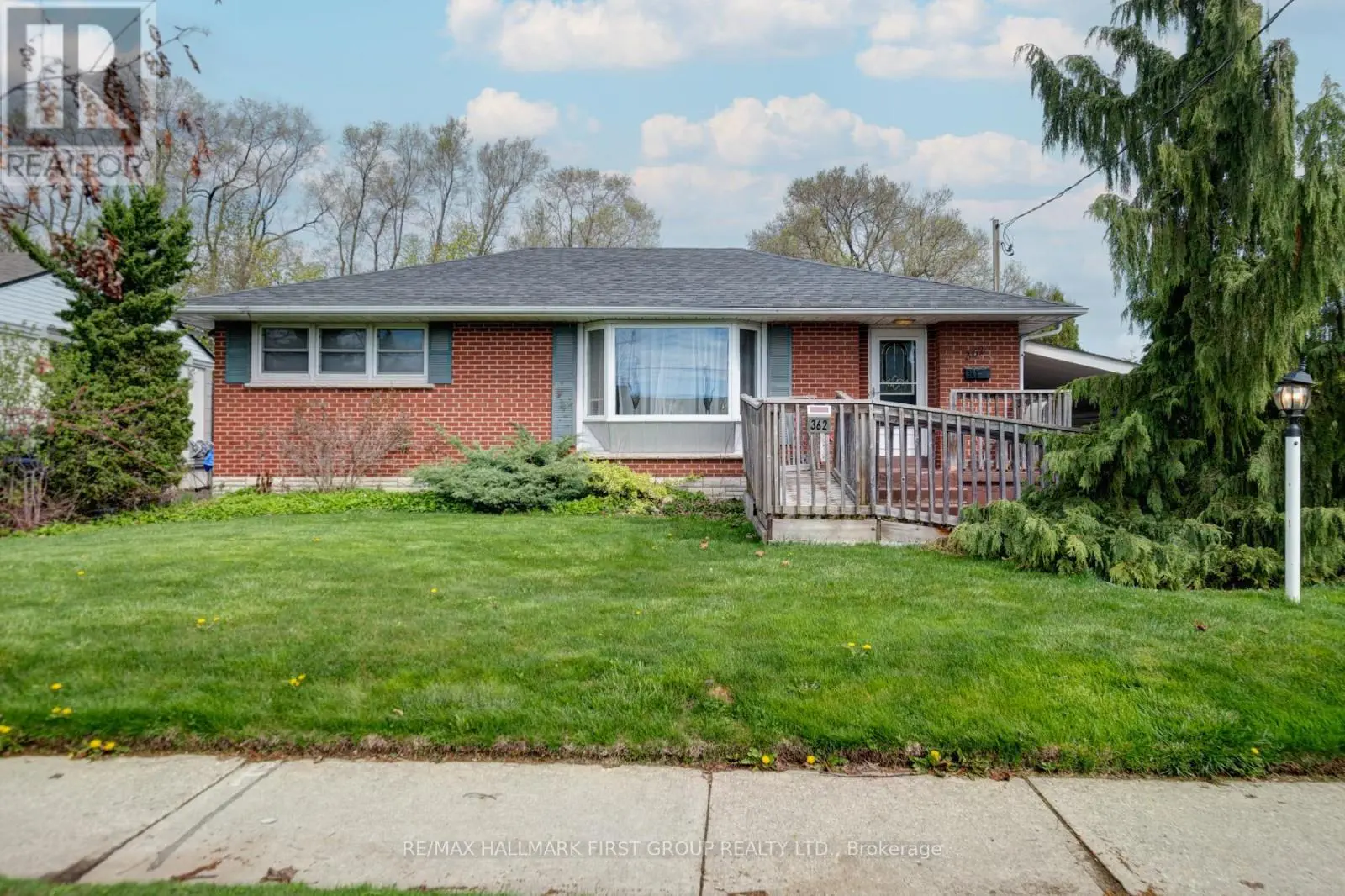 362 Marion Avenue, Oshawa, Ontario  L1J 3B1 - Photo 1 - E12130464