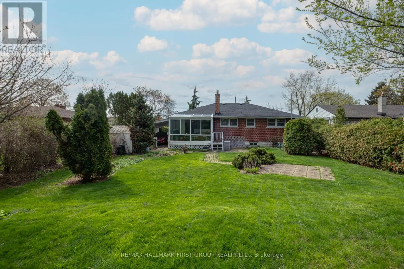 362 Marion Avenue, Oshawa, Ontario  L1J 3B1 - Photo 3 - E12130464
