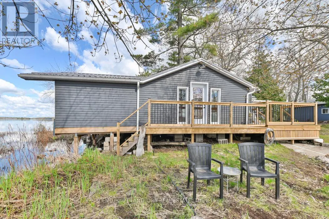 16e Macdonald Crescent, Centre Hastings, Ontario  K0K 2K0 - Photo 3 - X12130413