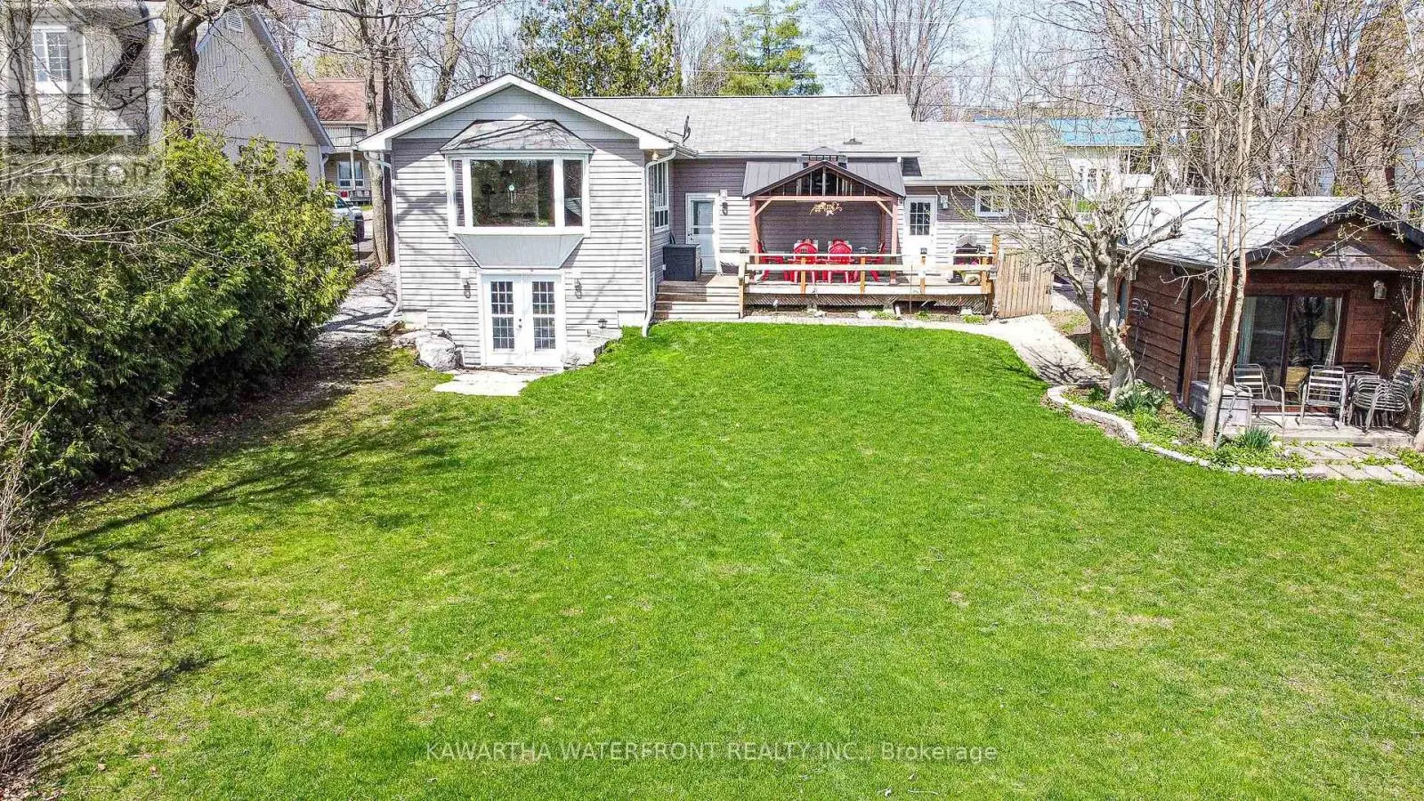 47 North Water Street, Kawartha Lakes, Ontario  K0M 1K0 - Photo 1 - X12130874