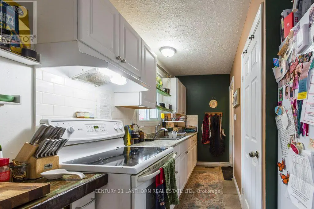 A-E - 95 Scott Avenue, Quinte West, Ontario  K0K 2C0 - Photo 3 - X12130921