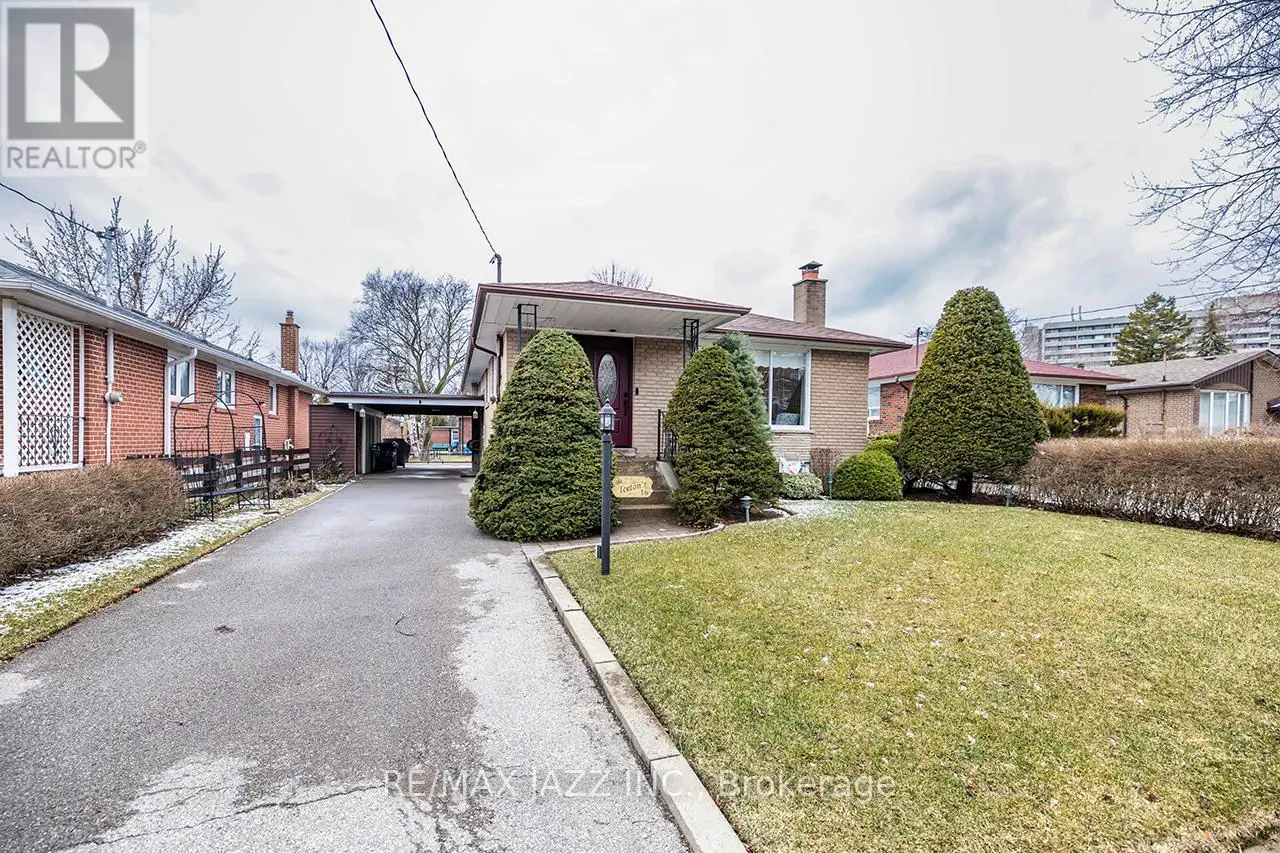 16 Gloaming Drive, Toronto, Ontario  M1E 2Z3 - Photo 2 - E12131032