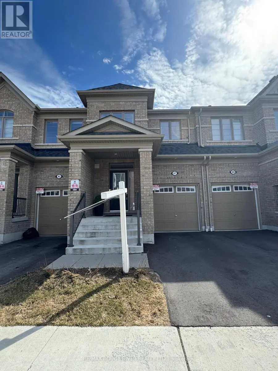 47 Dance Act Avenue, Oshawa, Ontario  L1L 0K6 - Photo 3 - E12131291