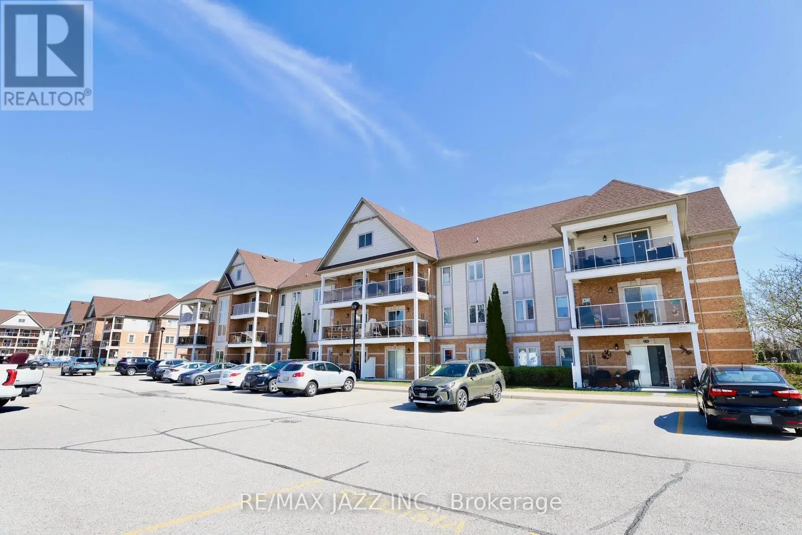 109 - 132 ASPEN SPRINGS DRIVE, Clarington, Ontario