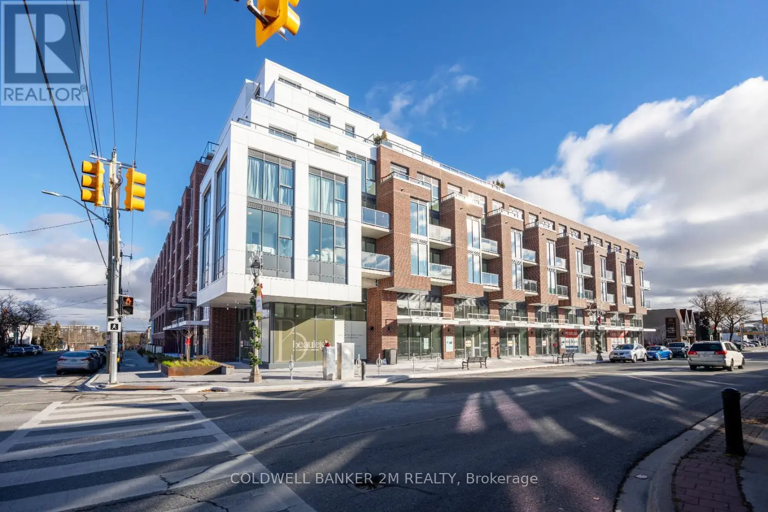 311 - 201 Brock Street, Whitby, Ontario  L1N 4K2 - Photo 1 - E12131354
