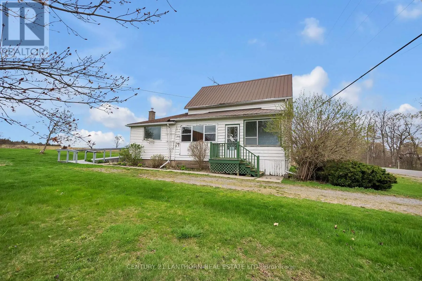 1205 County Road 18 Road, Prince Edward County, Ontario  K0K 1P0 - Photo 1 - X12131275