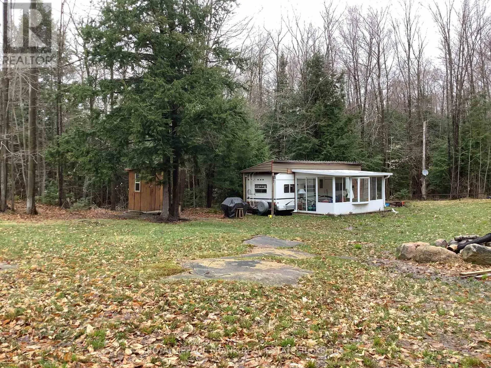 909 Brethour Road, Hastings Highlands, Ontario  K0L 1C0 - Photo 1 - X12131712
