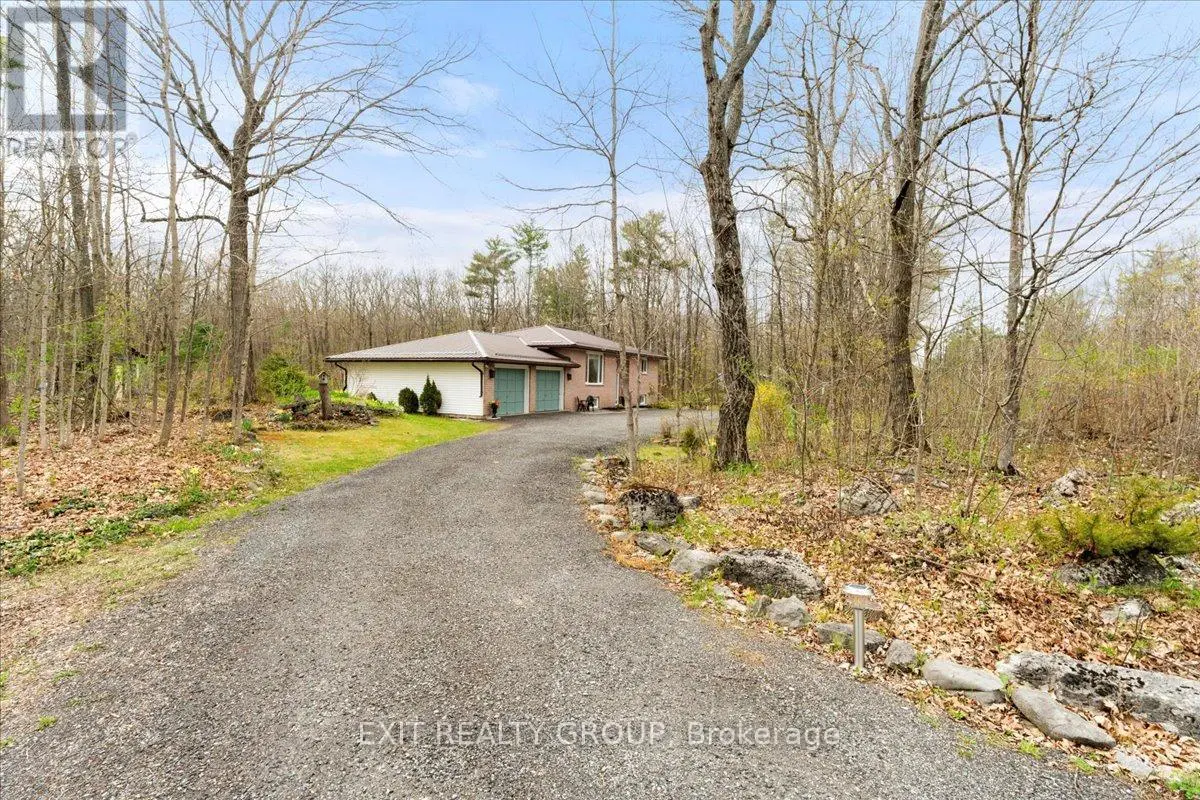 139 Marble Point Road, Marmora And Lake, Ontario  K0K 2M0 - Photo 2 - X12131809