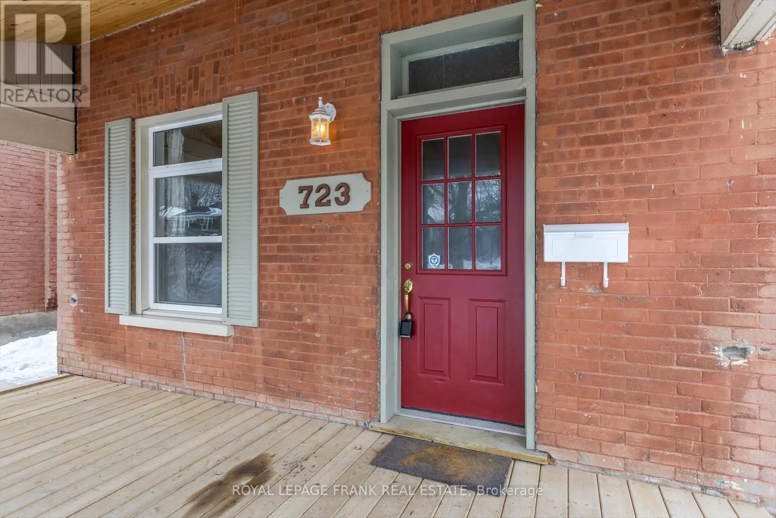 723 Bethune Street, Peterborough North, Ontario  K9H 4A5 - Photo 3 - X12131956