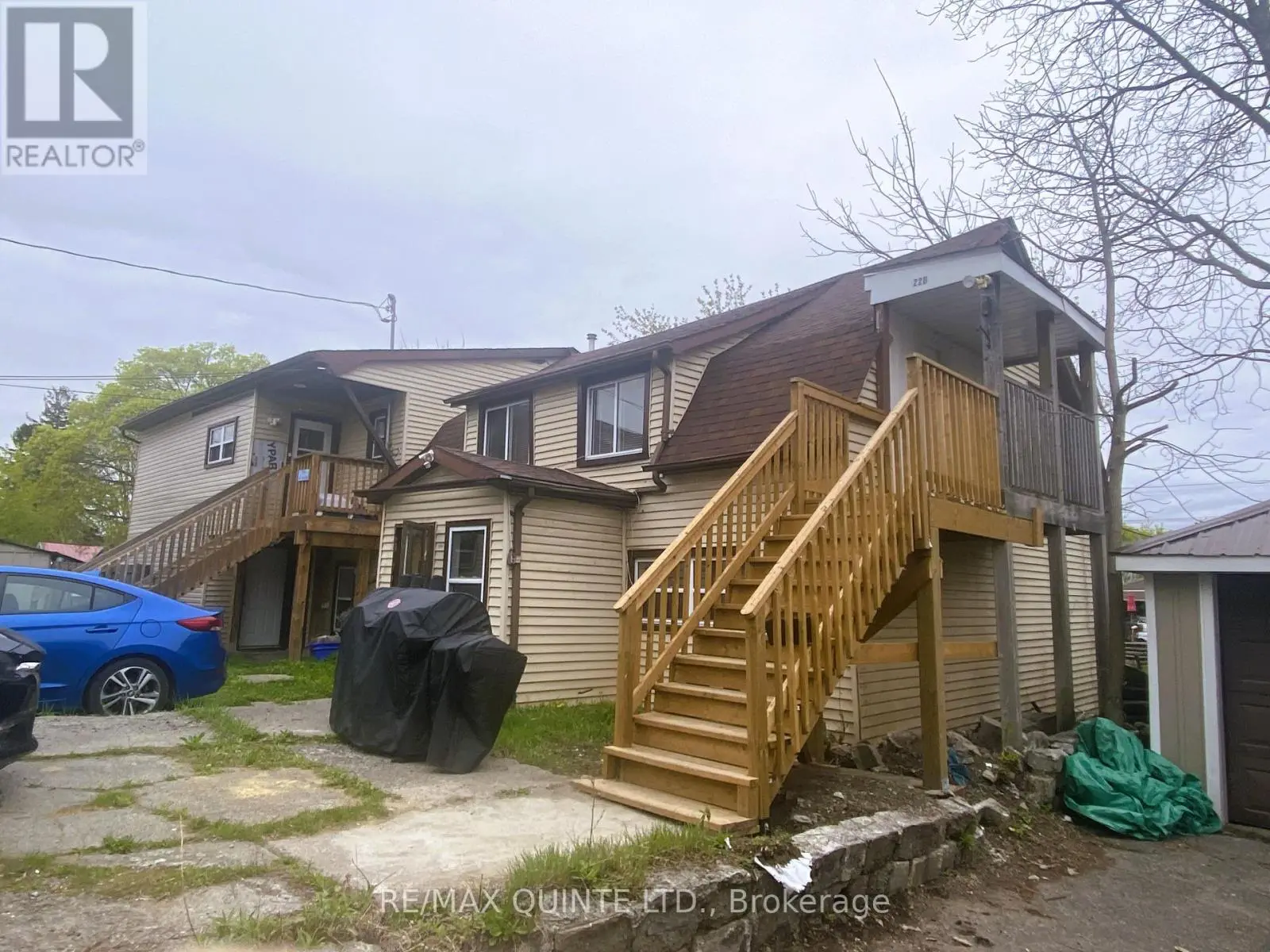 22 Mccann Street, Quinte West, Ontario  K8V 1W1 - Photo 3 - X12132413
