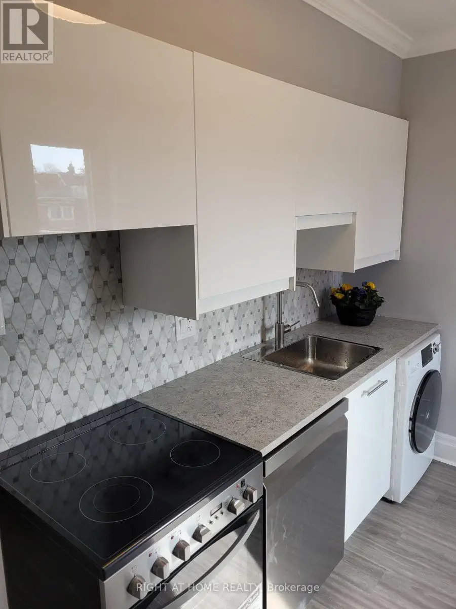 2nd Floor - 1042 St Clarens Avenue N, Toronto, Ontario  M6H 3X7 - Photo 1 - W12132465