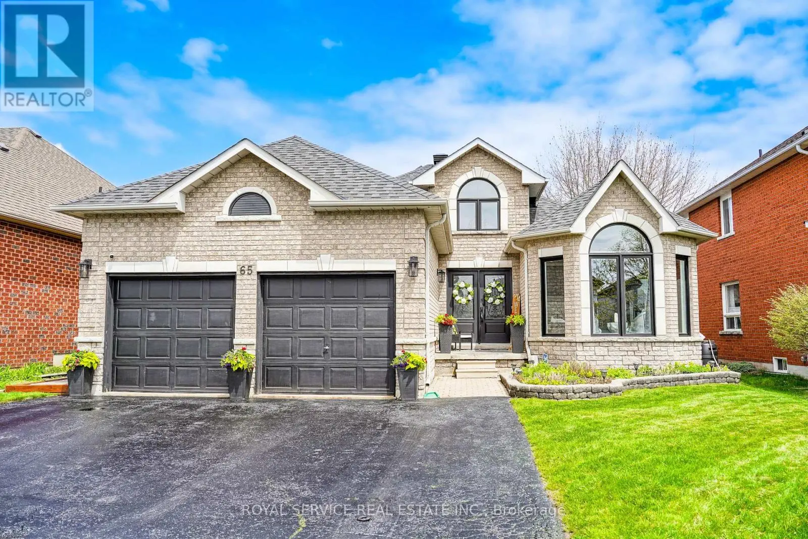 65 Weldrick Crescent, Clarington, Ontario  L1C 5E8 - Photo 2 - E12132611
