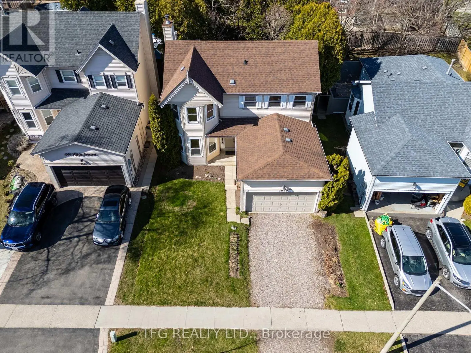 1069 Ripley Crescent, Oshawa, Ontario  L1K 2E6 - Photo 2 - E12132704