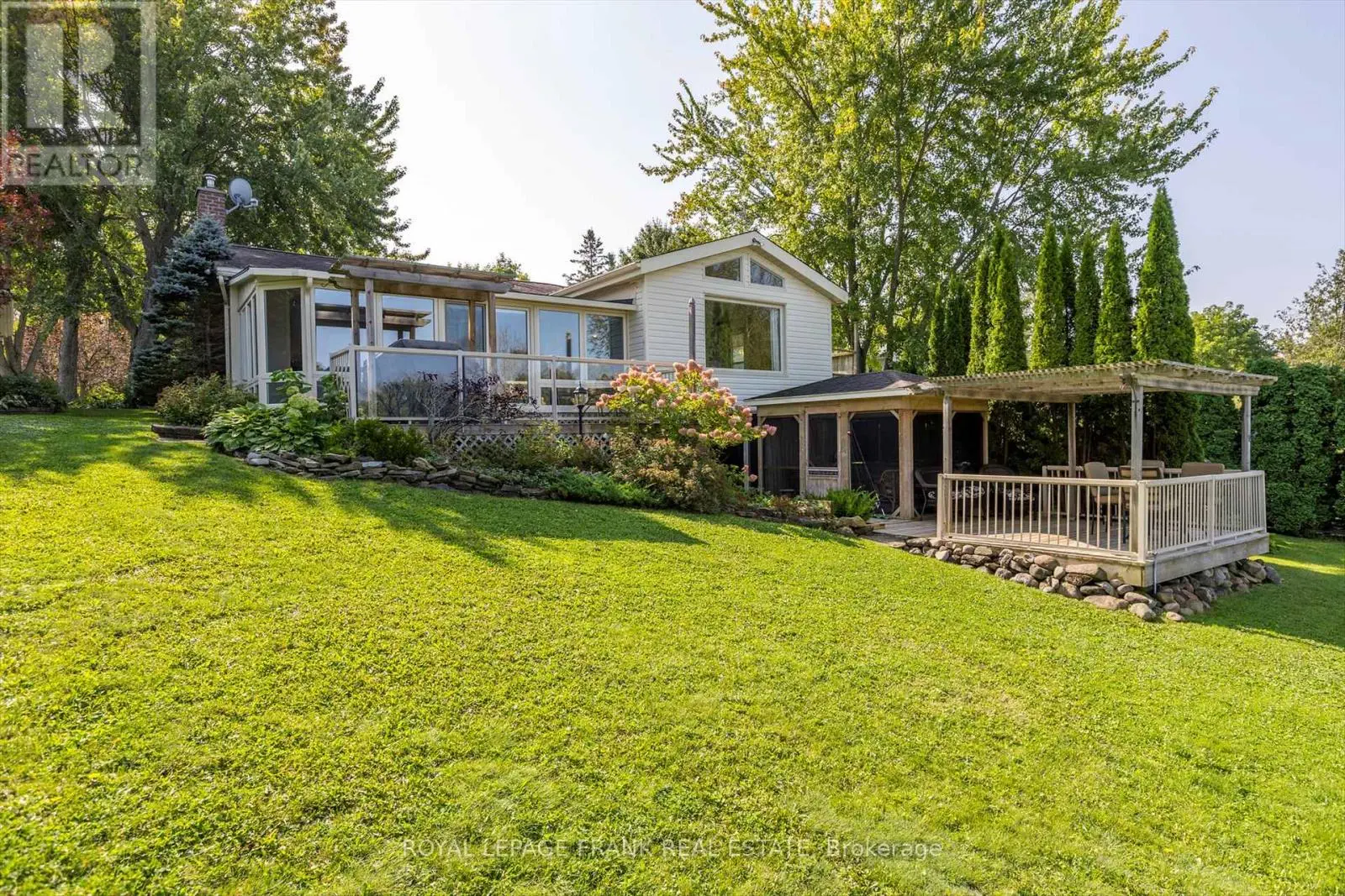 490 Mcconnell Drive, Selwyn, Ontario  K9J 0C5 - Photo 3 - X12132936