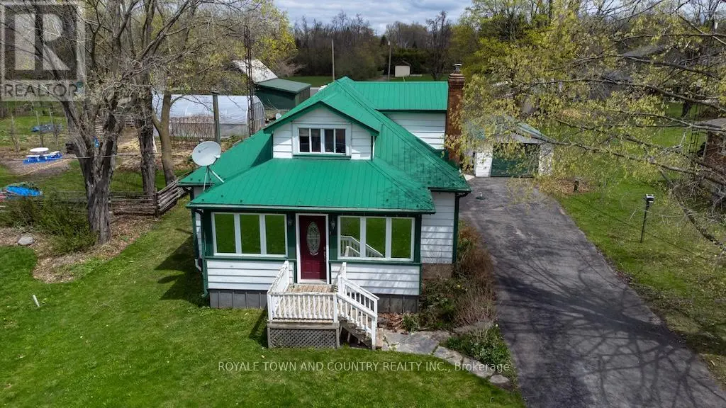 16895 Simcoe Street, Kawartha Lakes, Ontario  K0M 2J0 - Photo 1 - X12133006